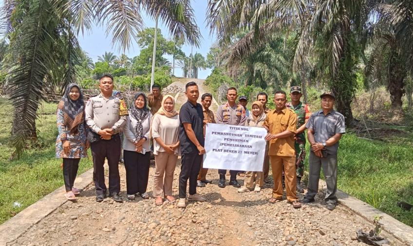 Kapolsek Batik Nau Hadiri Penetapan Titik Nol Pembangunan Desa Serangai