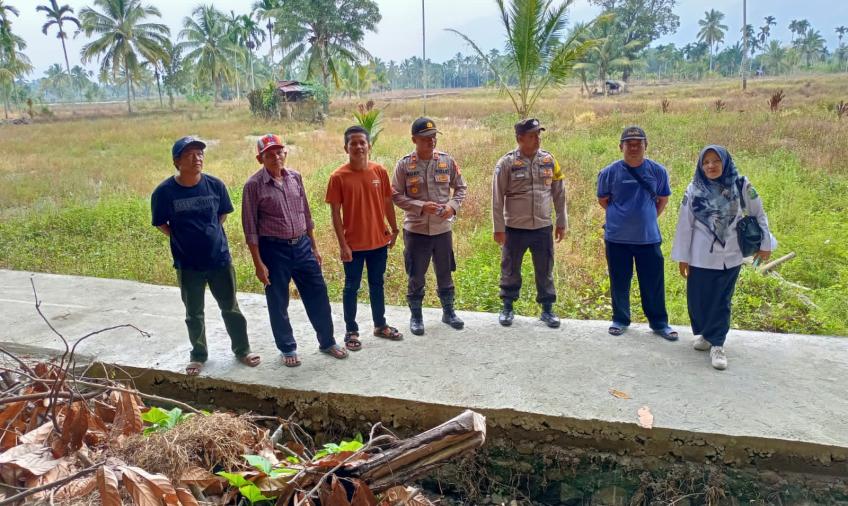 Sambang, Kapolsek Lebong Selatan Cek Pembangunan Jalan Usaha Tani