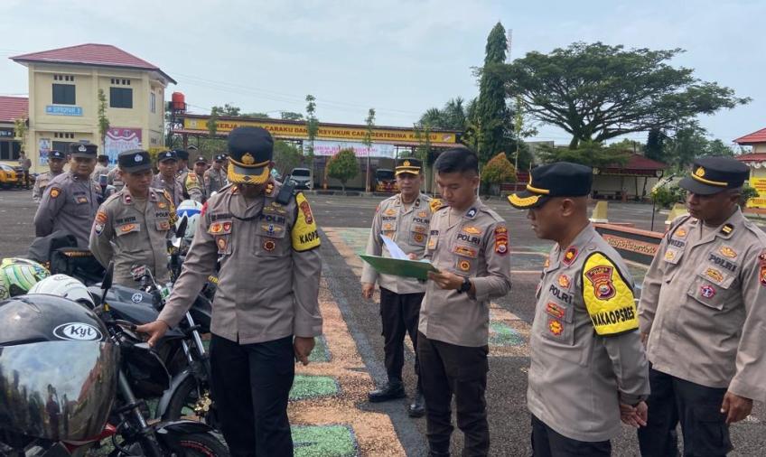 Polres Kaur Laksankan Apel Pengecekan dan Pemeriksaan Kelengkapan Ranmor Dinas 