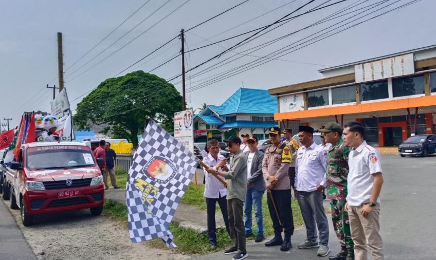 Polres Kaur Lakukan Pengamanan Kirab Pemilu 2024 