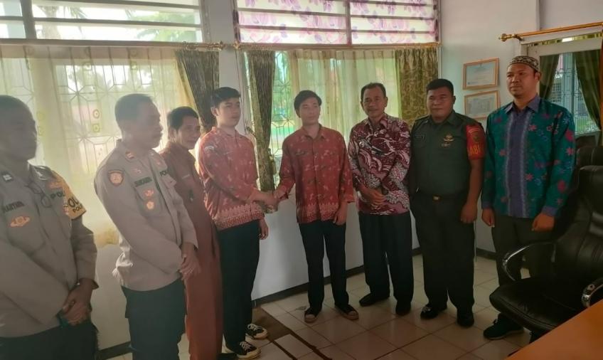 Berkelahi, Kapolsek Lais Berikan Pembinaan Kepada Siswa SMAN 03 Bengkulu Utara