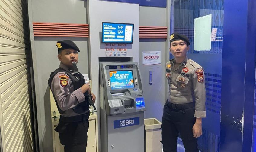 Lakukan Pengamanan, Personel Polres Kaur Patroli Objek Vital  