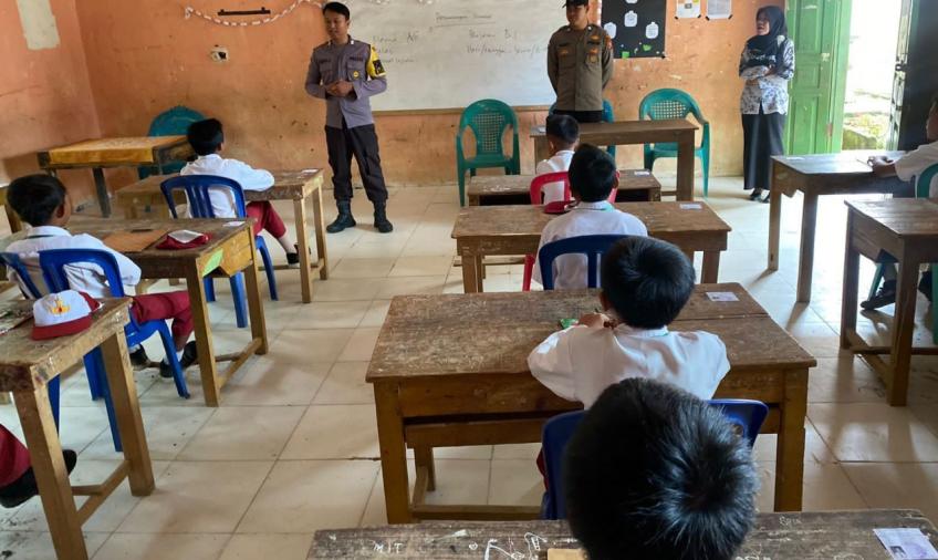 Police Goes To School, Bhabinkamtibmas Edukasi dampak Narkoba kepada Pelajar