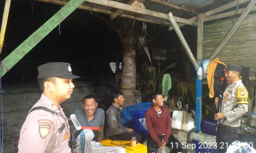 Berikan Rasa Aman di Tengah Masyarakat, Polsek Kaur Tengah Patroli Dialogis 