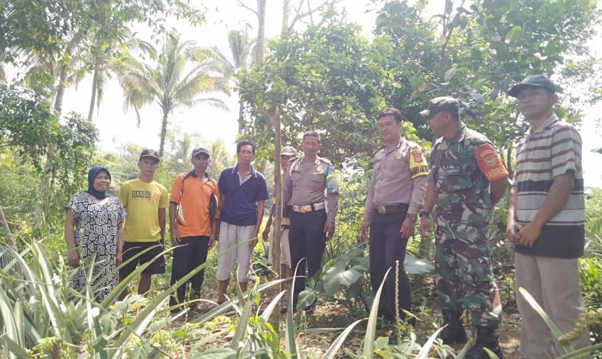 Bhabinkamtibmas Polsek Lebong Atas Hadiri Musyawarah Terkait Sengketa Tanah di Desa Sukau Datang