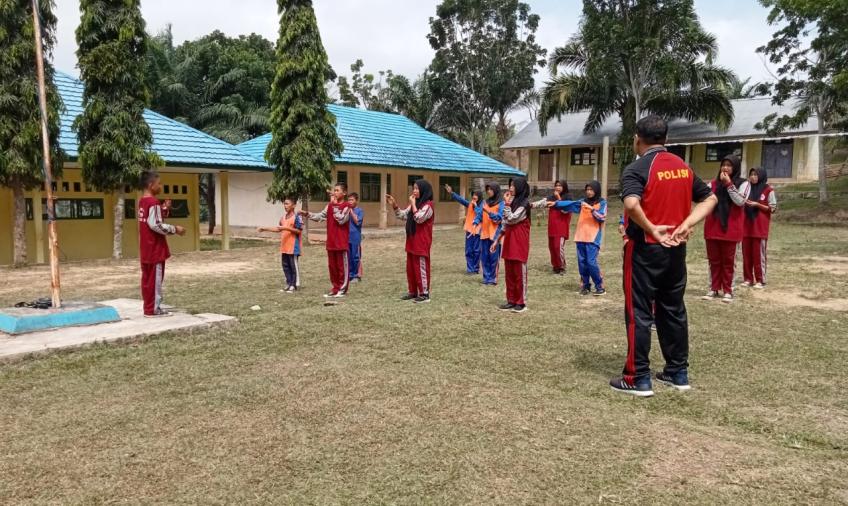 Polsek Kaur Utara Laksankan Pelatihan dan Pembinaan PKS di Anak-anak SMPN 29 Kaur