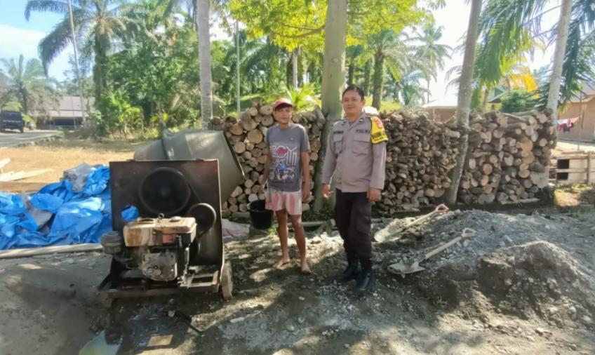 Sampaikan Imbauan Kamtibams, Bhabinkamtibmas Polsek Seginim Sambang DDS Sore