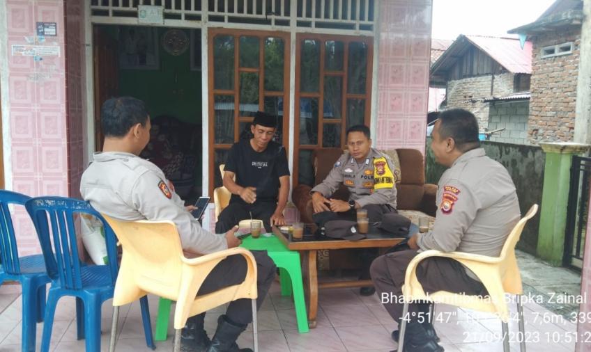 Polsek Maje, Sambang Tokoh Adat dan Tokoh Masyarakat di Desa Wayhawang 
