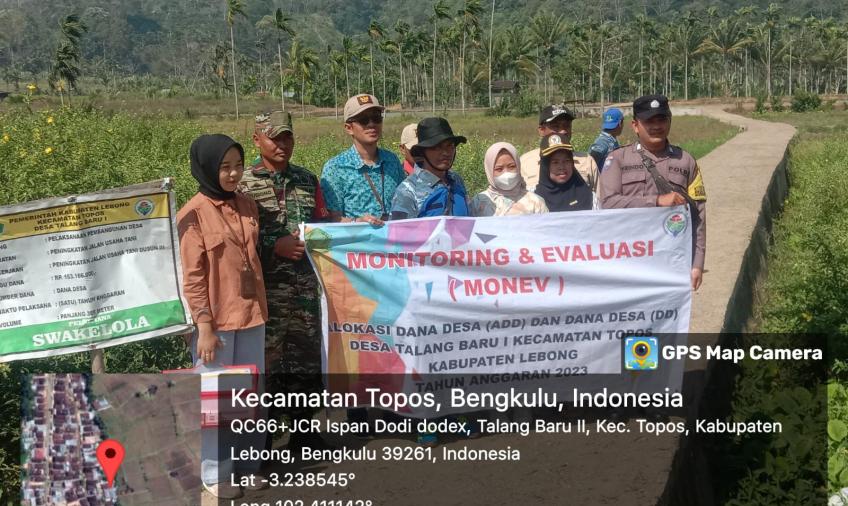 Bhabinkamtibmas Polsek Rimbo Pengadang Hadiri Monev JUT di Desa Talang Baru I