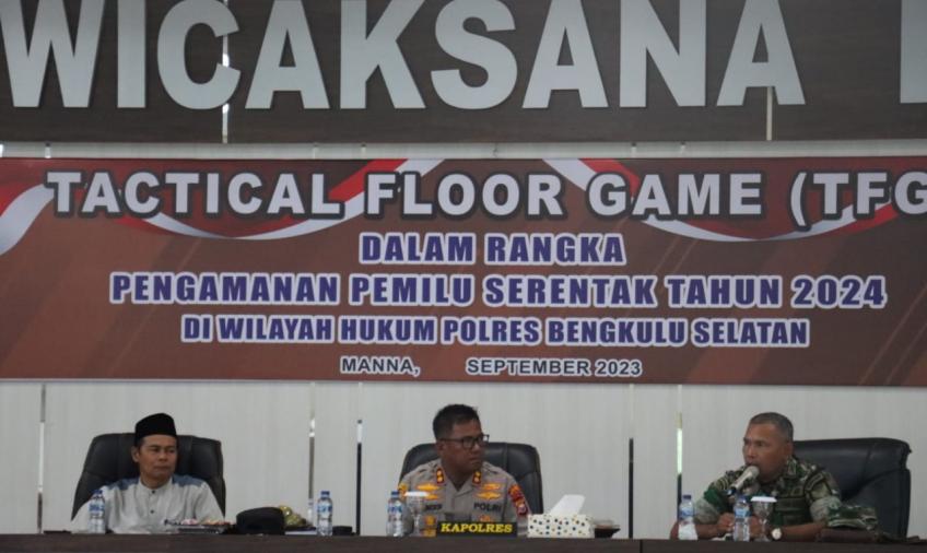 Polres Bengkulu Selatan  Gelar Tactical Floor Game Dalam Rangka Kesiapan Pengamanan Pemilu Serentak 2024  