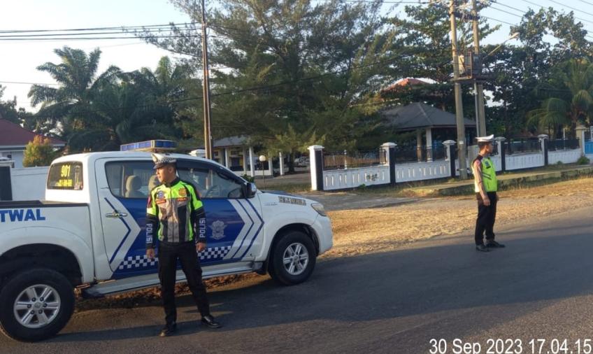Sat Lantas Polres BS Patroli Stasioner dan Mobiling Cegah Balapan Liar dan Knalpot Brong 