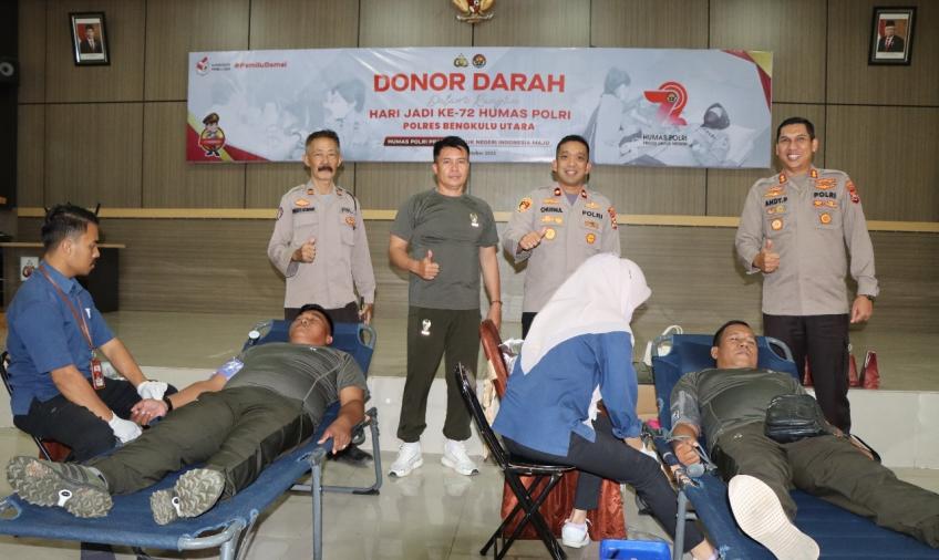 Hari Jadi Ke-72 Humas Polri, Polres Bengkulu Utara Laksanakan Kegiatan Donor Darah 