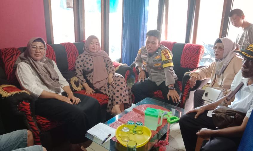 Bhabinkamtibmas Polsek Lebong Selatan Problem Solving Permasalahan Warga Binaannya