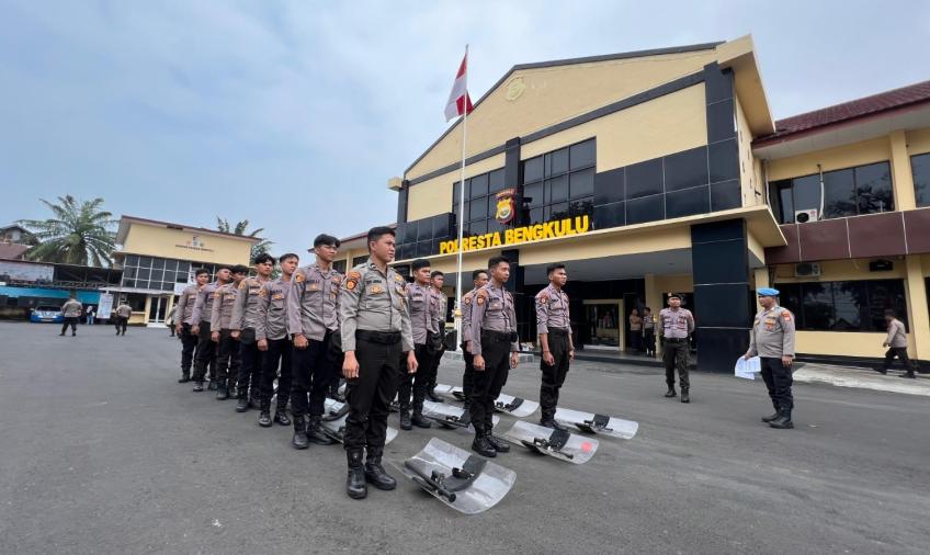 Tingkatkan Kemampuan, Dalmas Polresta Bengkulu Laksanakan Latihan Katpuan Dalmas  