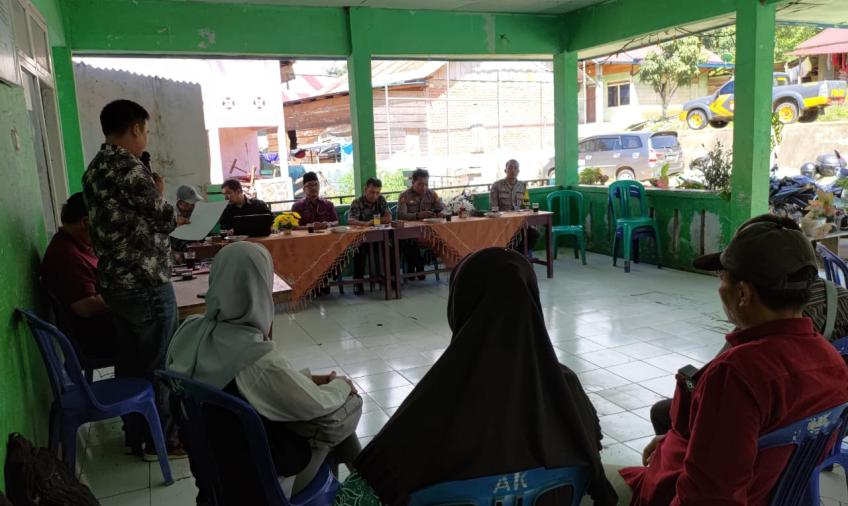 Kapolsek Lebong Utara Pimpin Jumat Curhat di Desa Pyambik 