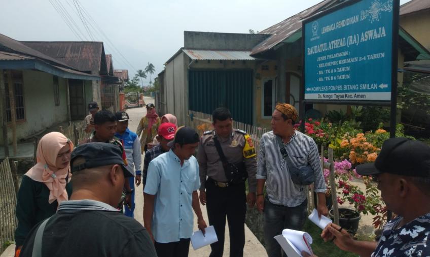 Bhabinkamtibmas Polsek Lebong Utara Hadiri Kegiatan Opname Pembangunan Rabat Beton di Desa Nangai Tayau