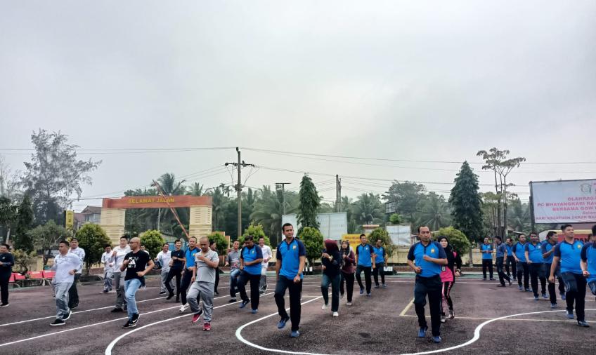 Polres Kaur dan Kejari Olahraga Bersama