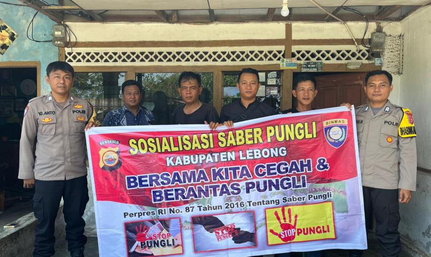 Polsek Lebong Utara Sosialisasi Saber Pungli di Kelurahan Amen