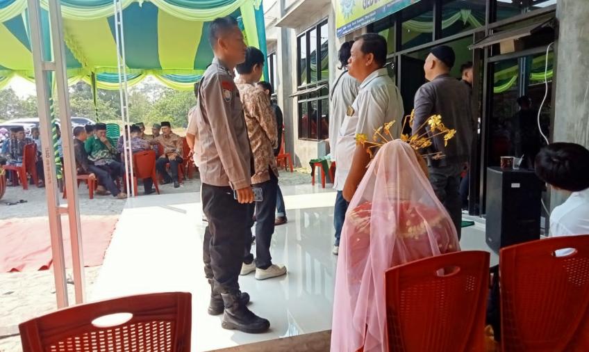 Personel Polsek Kaur Selatan Laksankan Pengamanan  Pengukuhan PDM dan PDA Serta Peresmian Gedung Dakwah Muhammadiyah 