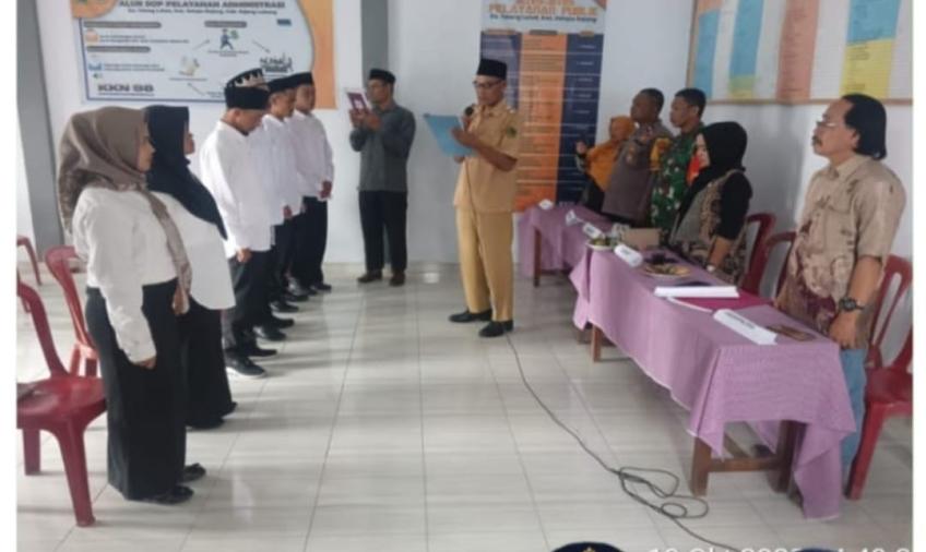 Hadiri Pelantikan Perangkat Desa, Bhabikamtibmas Ajak Sinergi Menjaga Kamtibmas