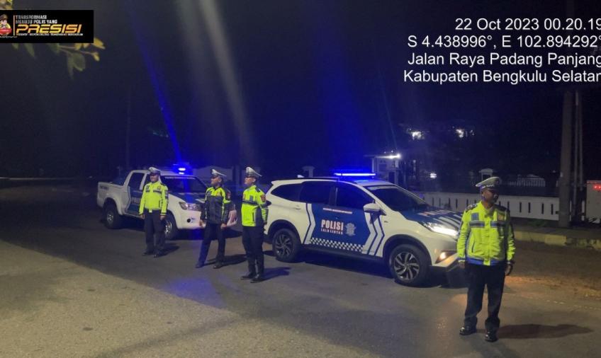 Minggu Dini Hari, Sat Lantas Polres BS Gelar KRYD  Antisipasi 3C dan Balap Liar