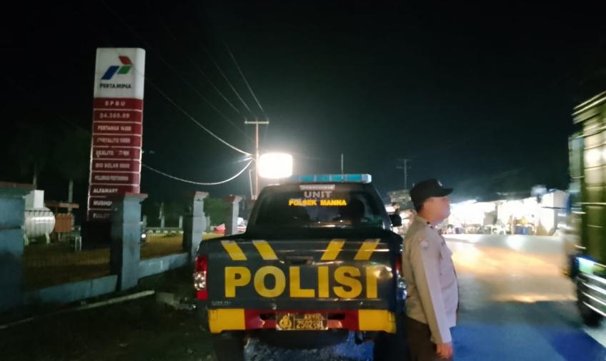 Tingkatkan Rasa Aman Untuk Warga Masyarakat, Polsek Manna Patroli Rutin di Malam Hari 