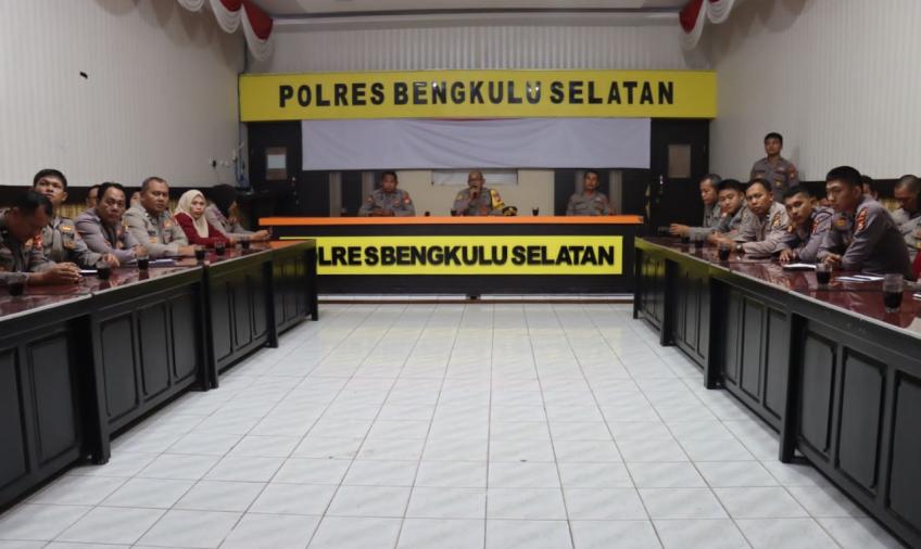 Bag SDM Polres Bengkulu Selatan Laksanakan Sosialisakan Hak Hak Anggota Polri dan Penyediaan Perumahan Bersubsidi