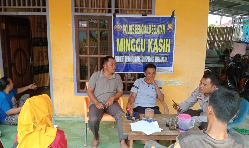 Pererat Jalinan Silaturahmi, Polsek Seginim Lakukan Minggu Kasih di Kecamatan Air Nipis