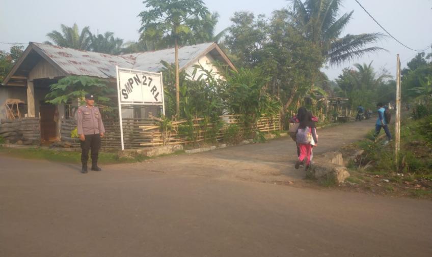 Tingkatkan Kehadiran Polri, Polsek Kotapadang Rutin Gelar Pengaturan Pagi