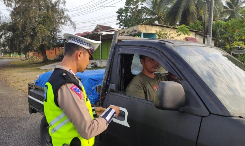 Patroli Hunting, Sat Lantas Polres Kaur Tilang Kendaraan yang Melanggar 