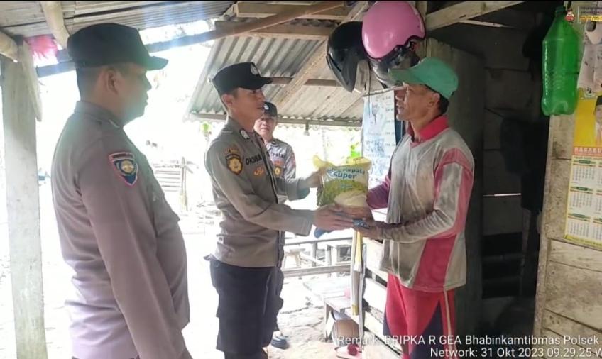Polsek Kaur Tengah Gelar Bakti Sosial Selasa Berbagai 