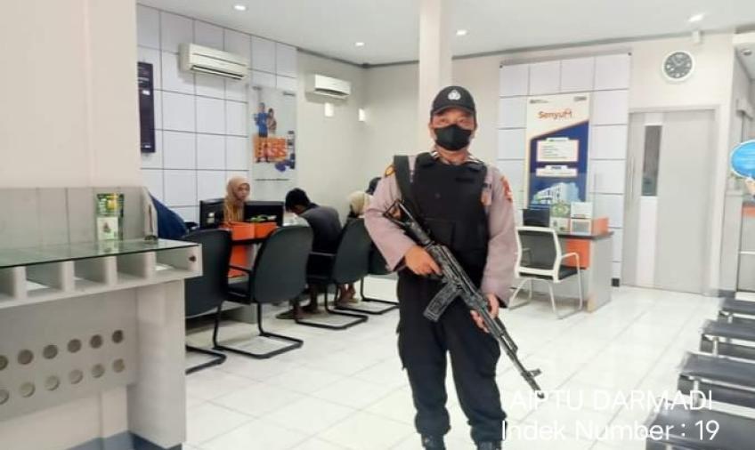 Jaga Kemanan KSPK Polsek Ketahun Kontrol Bank BRI Unit KCP Ketahun