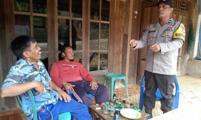 Patroli KRYD, Polsek Maura Sahung Pantau Seputran Wilkum dan Sampaikan Imbauan 3C