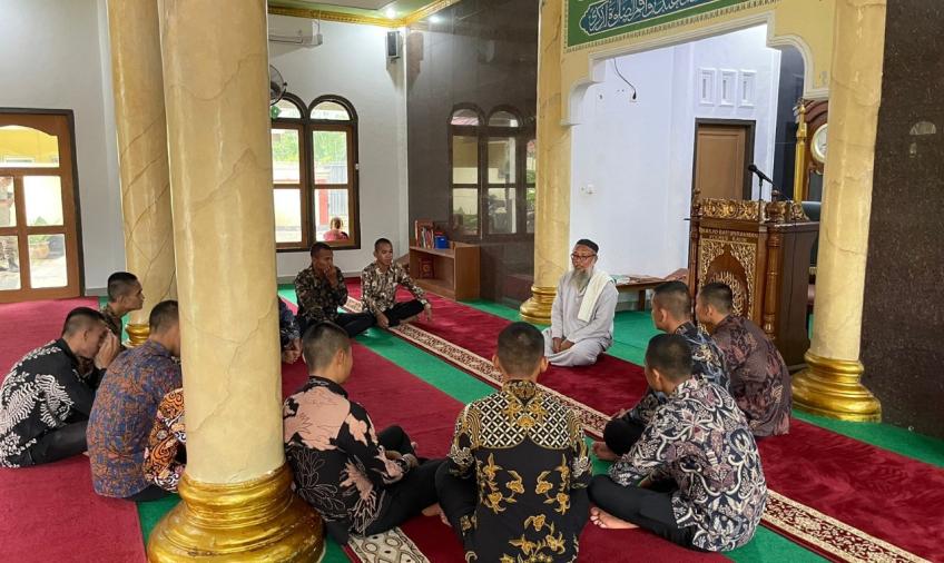 Casis Bintara dan Tamtama Polres Kaur Ikti Pembekalan Rohani 