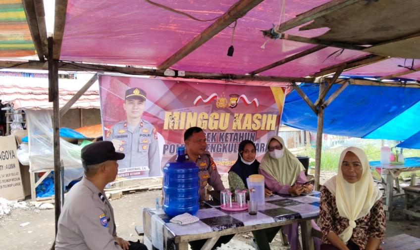 Melalui Program Minggu Kasih, Polsek Ketahun Dengarkan Keluhan Masyarakat
