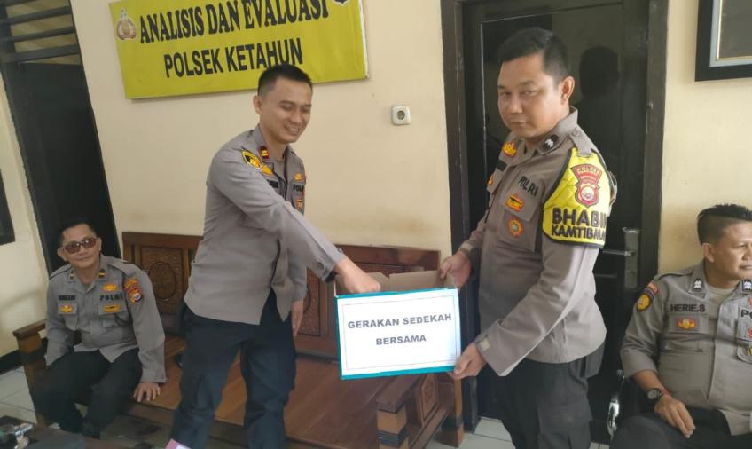 Sisikan Sebagian Rezeki, Personel Polsek Ketahun Gelar Sedekah Bersama