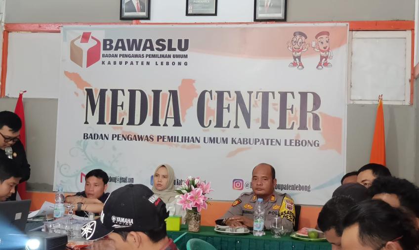 Polres Lebong Ikuti Rapat Bersama Bawaslu, Bahas Peraga Sosialisasi yang Menyerupai Peraga Kampanye Peserta Pemilu