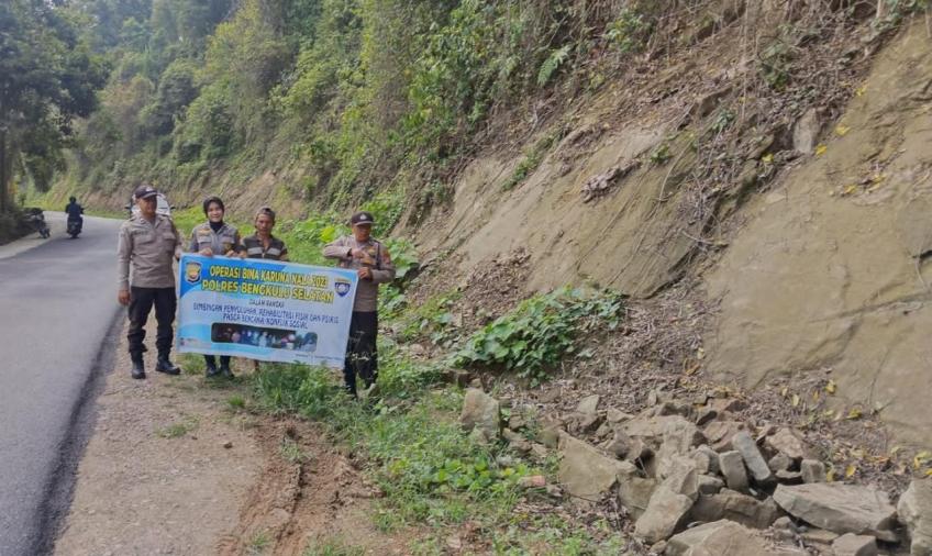 OPS Bina Karuna Tahun 2023, Sat Binmas Polres Bengkulu Selatan Sosialisasi Larangan Menebang Pohon Sembarangan