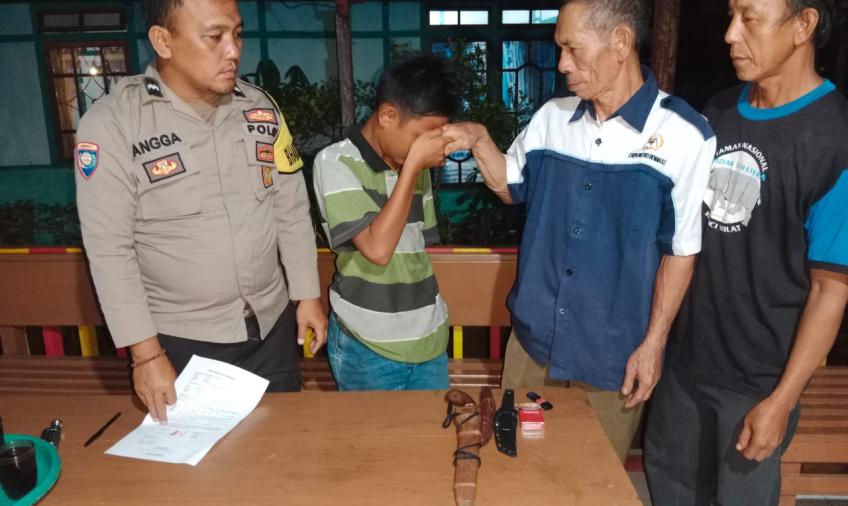 Problem Solving, Bhabinkamtibmas Polsek Lebong Selatan Damaikan Perkara Pencurian Anak Dibawah Umur
