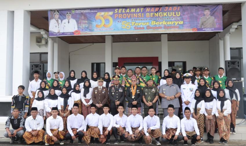 Kapolres BS Ikuti Upacara Peringatan HUT ke 55 Provinsi Bengkulu Tahun 2023