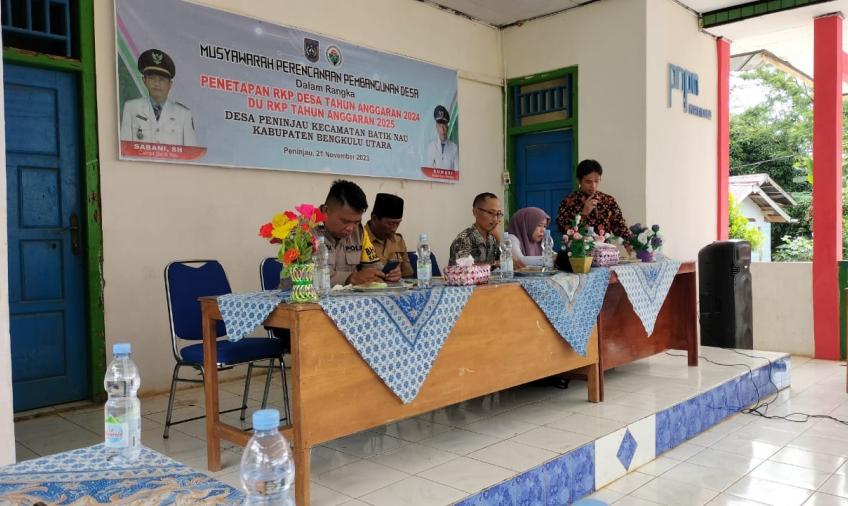 Bhabinkamtibmas Hadiri Musdes Penyusunan RKP Desa 
