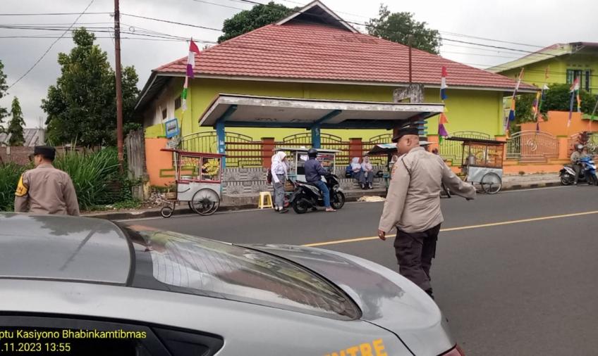 Berikan Rasa Aman Kepada Masyarakat, Polsek Curup Gelar Strong Point