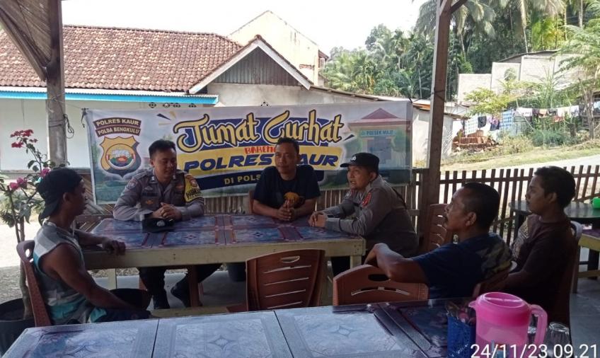 Kapolsek Maje Pimpin Jumat Curhat di Desa Linau 