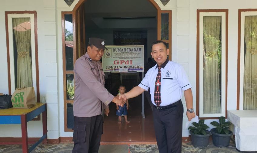 Berikan Keamanan Ibadah Minggu, Polsek Giri Mulya Sambangi Gereja di wilkum Polsek Giri Mulya