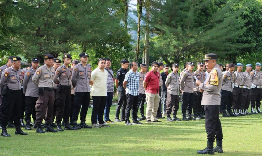 Karendalopsres Ops Mantap Brata Nala 2023-2024 Polres Kepahiang Pimpin Apel dan Berikan Penekanan Kepada Personel