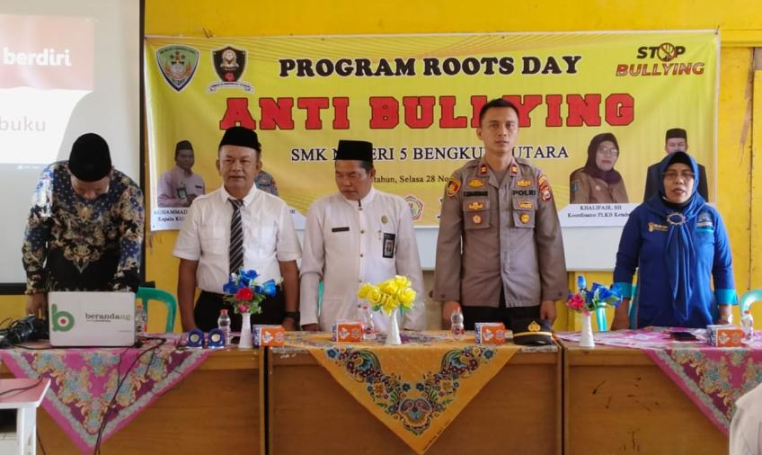 Program Roots Day Kapolsek Ketahun Berikan Sosialisasi Anti Bullying kepada Siswa/i SMK N 5 Bengkulu Utara