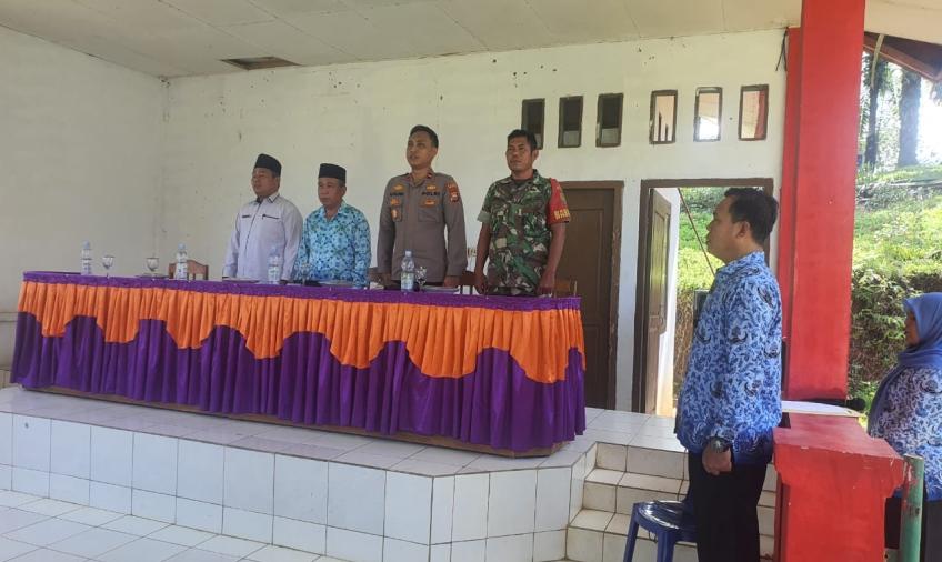 Kapolsek Giri Mulya Hadiri Rapat Koordinasi Kecamatan Giri Mulya
