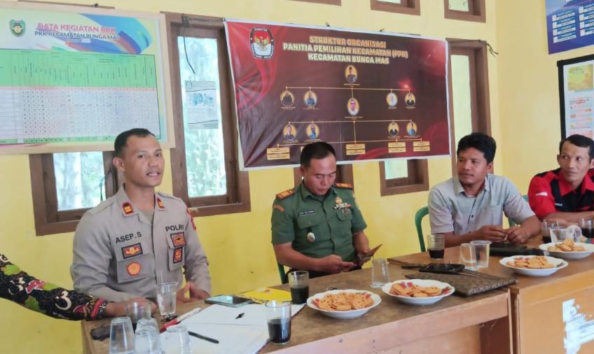 Pererat Silaturahmi, Kapolsek Manna dan Danramil 05 Kayu Kunyit Kunjungi PPK  Bungamas