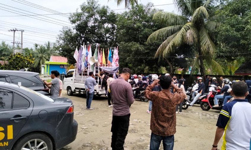 Polres Kaur Monitoring Kegiatan Sosialisasi Hari Pemungutan Suara Pemilu Tahun 2024 Oleh PPK Kaur Selatan