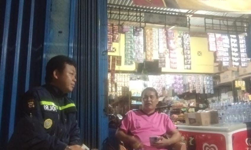 Sambangi Warga, Bhabinkamtibmas Sampaikan Imbauan Kamtibmas Cegah Tindak Pidana 3C 